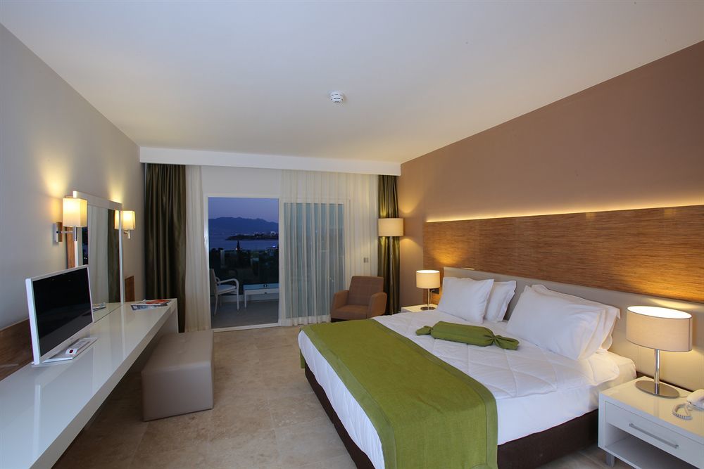 Bellazure Hotel Turgutreis Buitenkant foto
